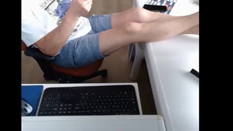 dutchpornking2 online show from July 8, 11:46 am