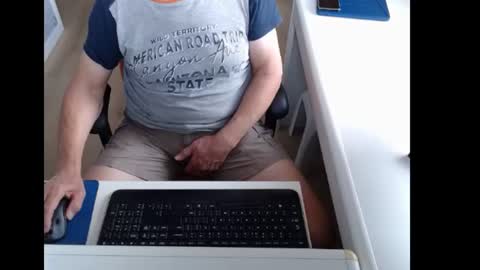 dutchpornking2 online show from July 27, 7:17 am