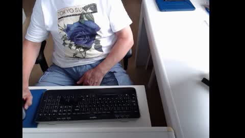 dutchpornking2 online show from June 13, 7:41 am