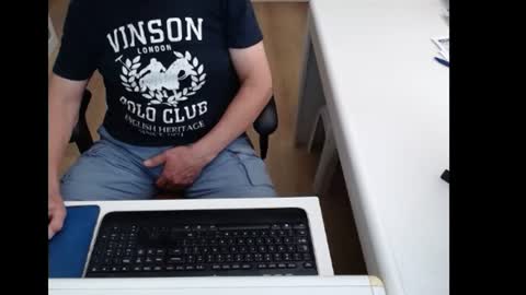 dutchpornking2 online show from June 18, 10:53 am