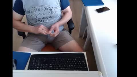 dutchpornking2 online show from July 28, 8:01 am