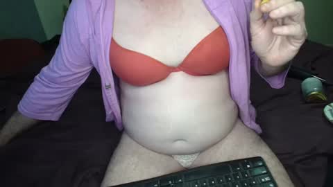 Snapshot of dv8man70 chatting on December 13, 11:34 am dv8man70 online show from December 13, 11:34 am