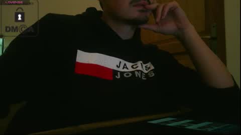 dy22__ online show from November 24, 5:22 pm