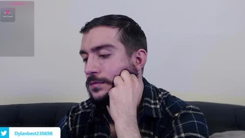 Snapshot of dylan_starxx chatting on February 25, 11:26 pm Dylan online show from February 25, 11:26 pm