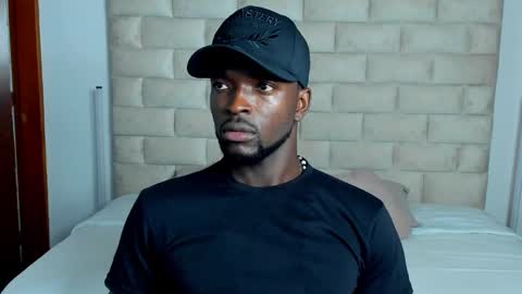 Dylan Taylor online show from January 18, 7:34 pm