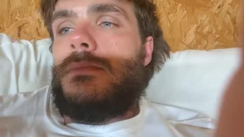 dylp400 online show from February 3, 10:25 pm