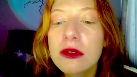 Lily online show from April 20, 7:00 am