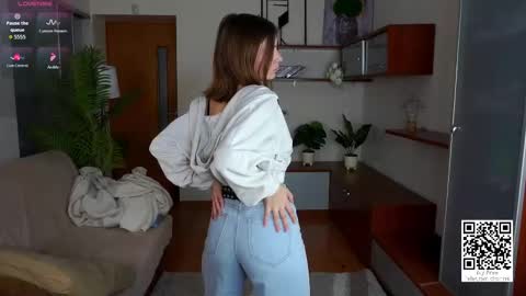 Emma online show from November 12, 7:32 am