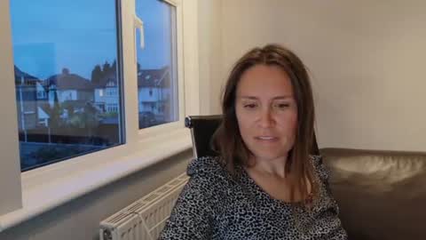 Nadia Ferreira  online show from June 15, 8:34 pm