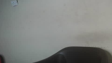 eatuupx online show from January 30, 6:00 pm