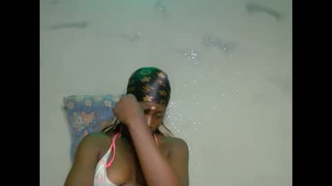 eatuupx online show from December 3, 9:54 am