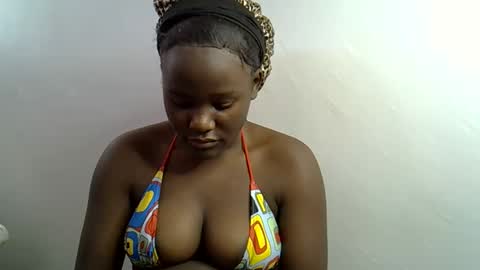 Queen online show from February 5, 9:24 am