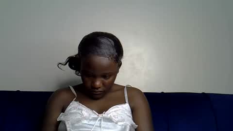 Queen online show from February 1, 7:27 am