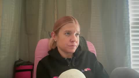 americnbarbie online show from February 9, 5:49 pm