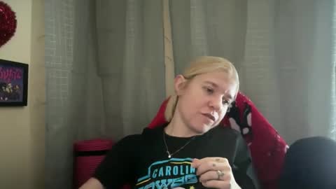 americnbarbie online show from November 19, 8:40 pm