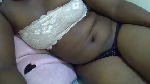 ebony_cuttey30 online show from July 29, 4:07 pm
