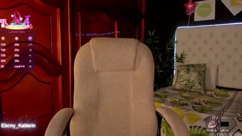 ebony_katterin online show from March 12, 1:37 pm