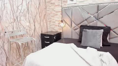 Pearl  online show from September 29, 12:26 pm