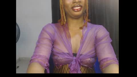 Queen online show from July 19, 9:23 am