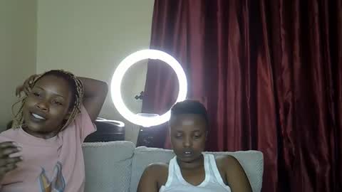 ebony_rubie online show from April 29, 7:29 pm