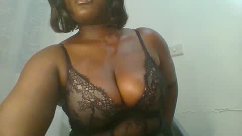 Sofiaa online show from March 4, 9:23 pm