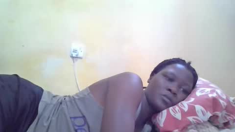 ebony_vanillah online show from March 15, 8:29 am