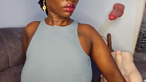 Ebony Melanie online show from January 14, 10:51 pm