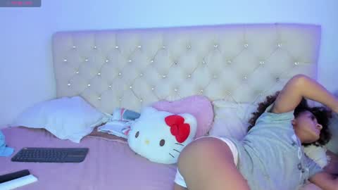 Queen Ebony online show from June 16, 8:46 pm