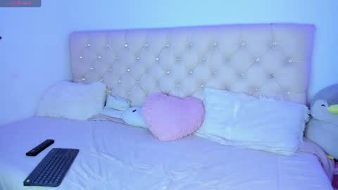 Queen Ebony online show from August 2, 11:39 pm