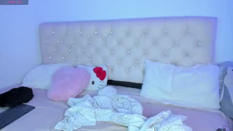 Queen Ebony online show from July 9, 6:34 pm