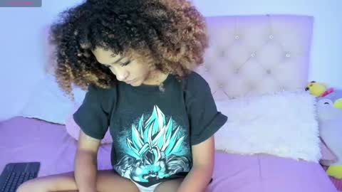 Queen Ebony online show from April 23, 2:52 am