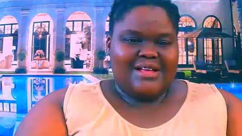 ebonyhotbuns4u2luv online show from July 7, 7:34 am