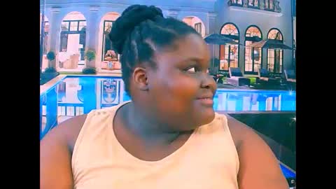 ebonyhotbuns4u2luv online show from November 26, 7:32 pm