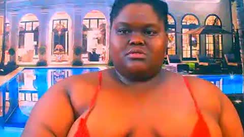 ebonyhotbuns4u2luv online show from July 4, 6:17 am