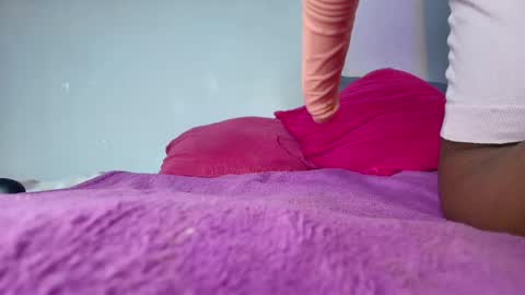 ebonyrosee_ online show from June 3, 2:33 pm