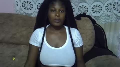 pretty online show from March 10, 10:13 pm