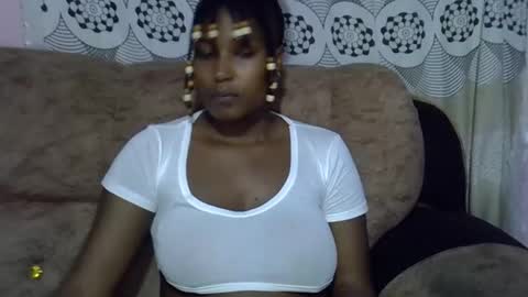 pretty online show from April 24, 1:46 pm