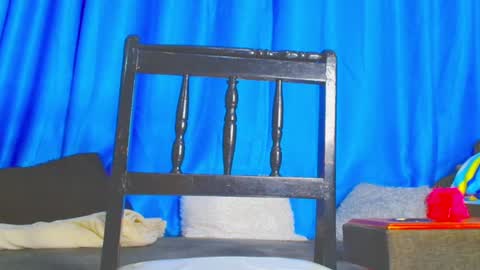 ebonysmilz88 online show from February 21, 11:24 am