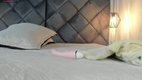ebonyx40 online show from May 4, 11:06 am