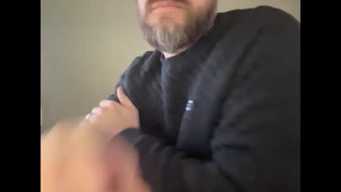 Erik online show from December 3, 5:06 pm