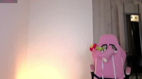 Colette online show from November 7, 6:27 am