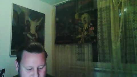 Snapshot of eda666 chatting on October 22, 5:36 pm Edward online show from October 22, 5:36 pm