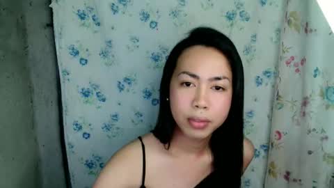 eddfox001 online show from June 11, 7:39 am