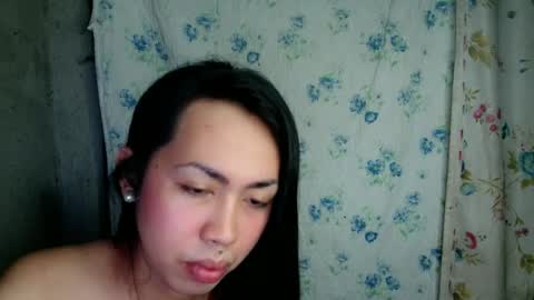 eddfox001 online show from June 24, 12:56 pm