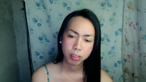 eddfox001 online show from June 17, 11:37 am