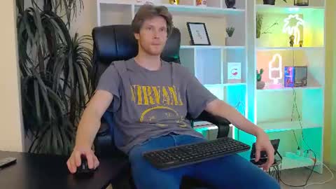 eddie_baker online show from July 15, 8:35 pm