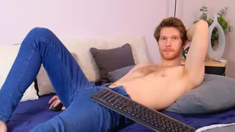 eddie_baker online show from June 18, 2:39 am
