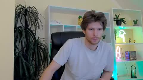 eddie_baker online show from July 9, 2:59 am
