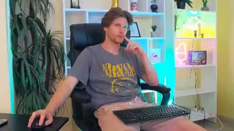 eddie_baker online show from August 4, 6:59 pm
