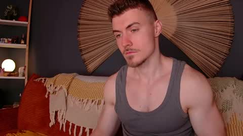 Eddie online show from June 3, 3:31 am